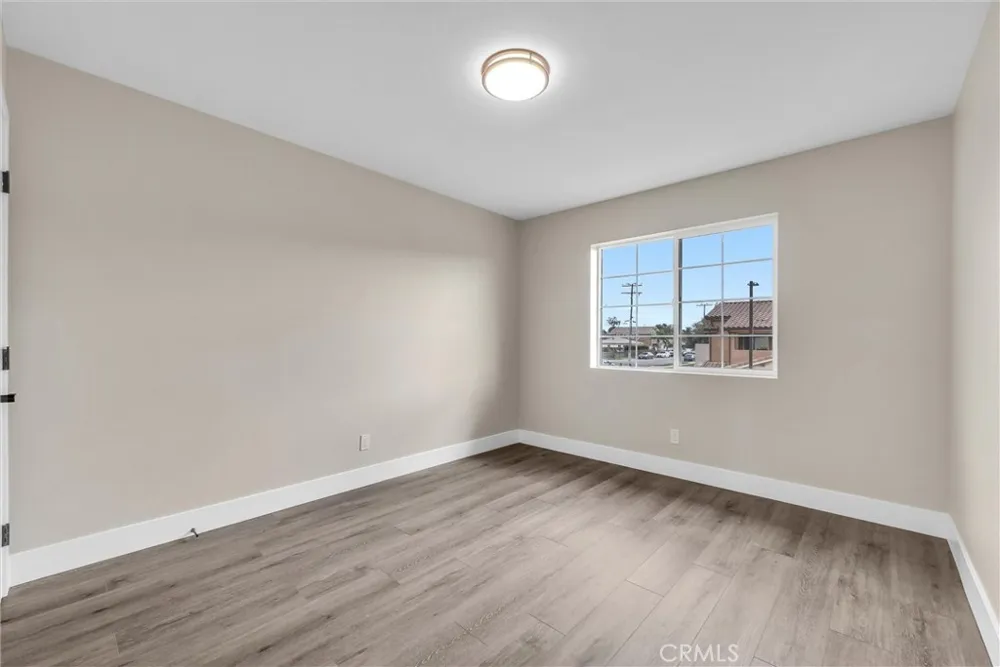 16385 Valencia Avenue #3 Fontana, CA 92335