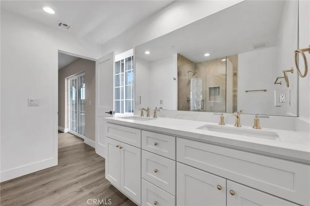 16385 Valencia Avenue #3 Fontana, CA 92335
