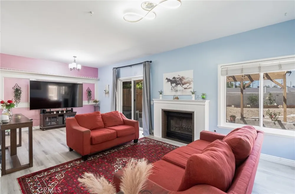 4897 Penrose Moorpark, CA 93021