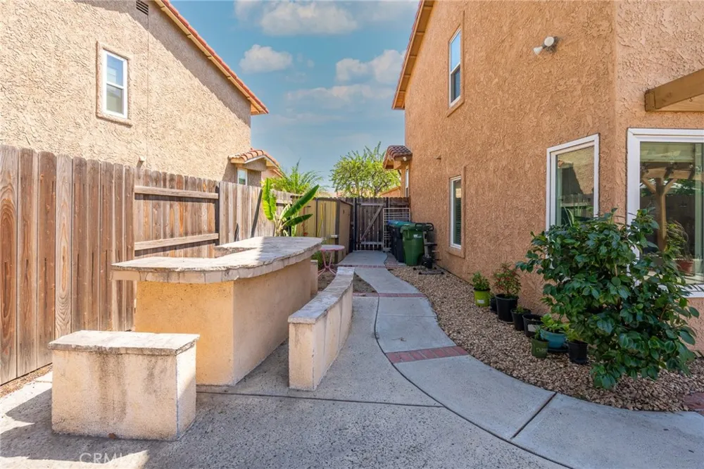 4897 Penrose Moorpark, CA 93021
