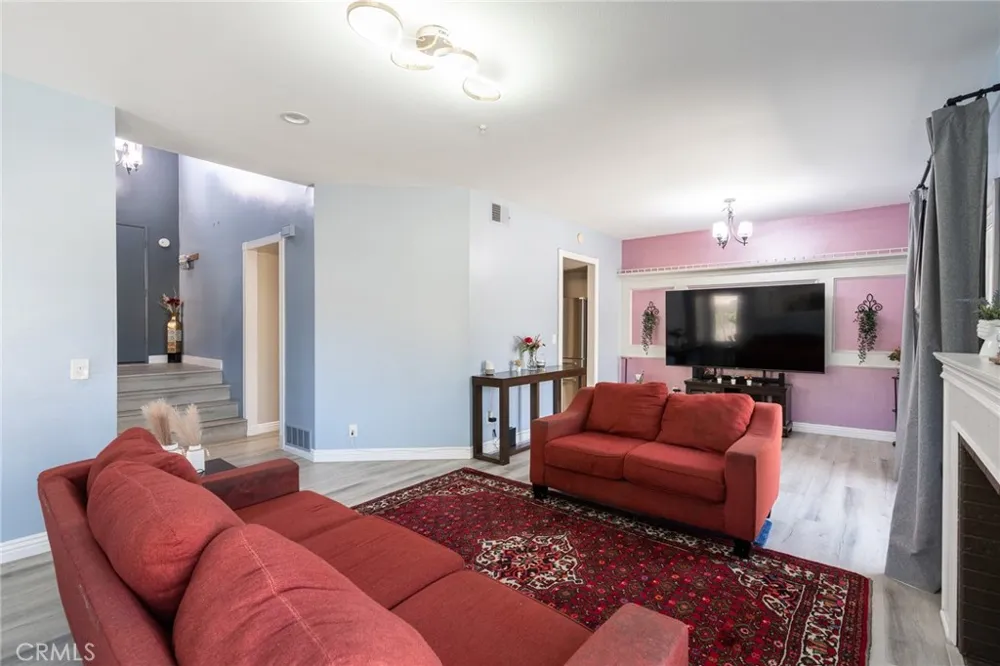 4897 Penrose Moorpark, CA 93021