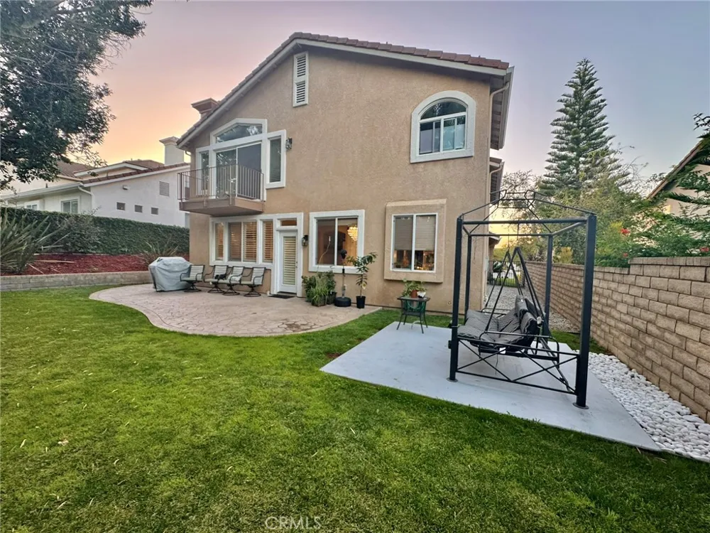 1536 Sappanwood Avenue Thousand Oaks, CA 91320