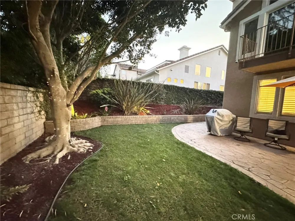 1536 Sappanwood Avenue Thousand Oaks, CA 91320