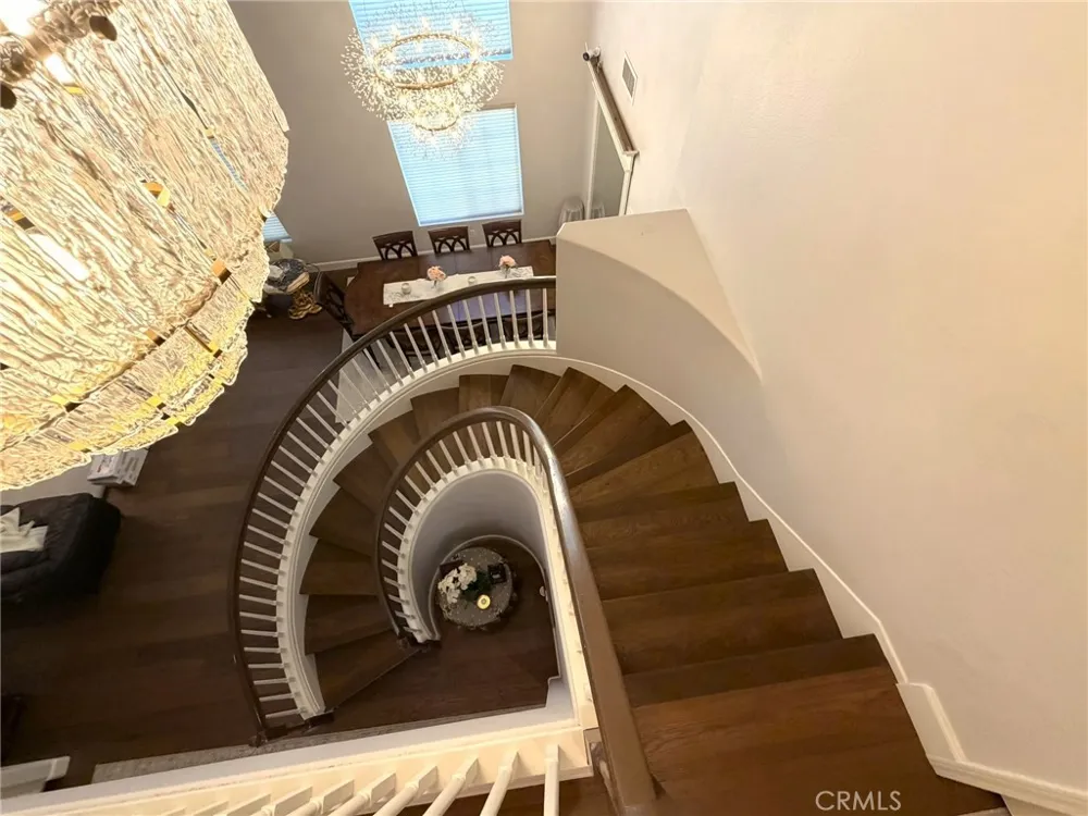 1536 Sappanwood Avenue Thousand Oaks, CA 91320