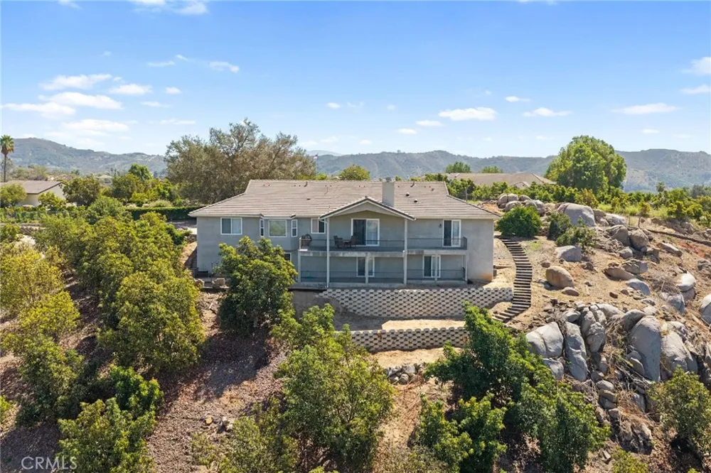 24135 Mirasol Way Temecula, CA 92590