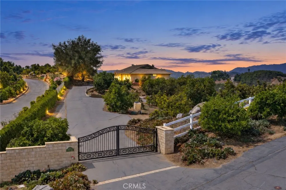 24135 Mirasol Way Temecula, CA 92590