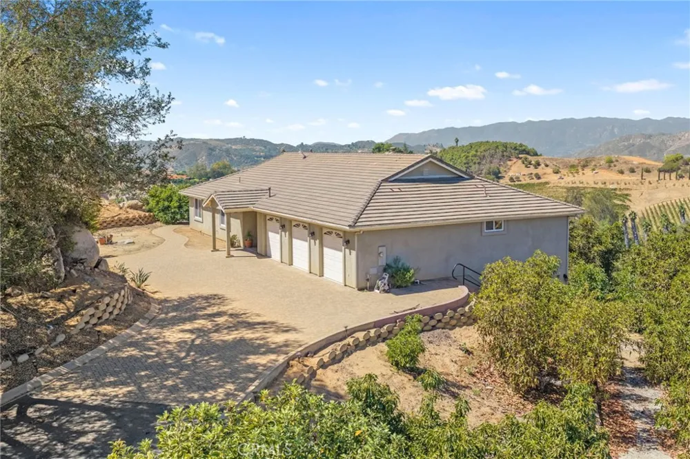24135 Mirasol Way Temecula, CA 92590