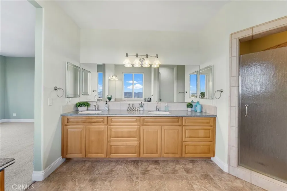 24135 Mirasol Way Temecula, CA 92590