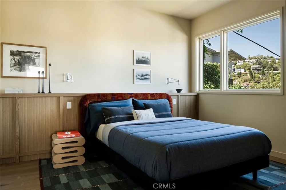 1847 Fanning Street Los Angeles, CA 90026