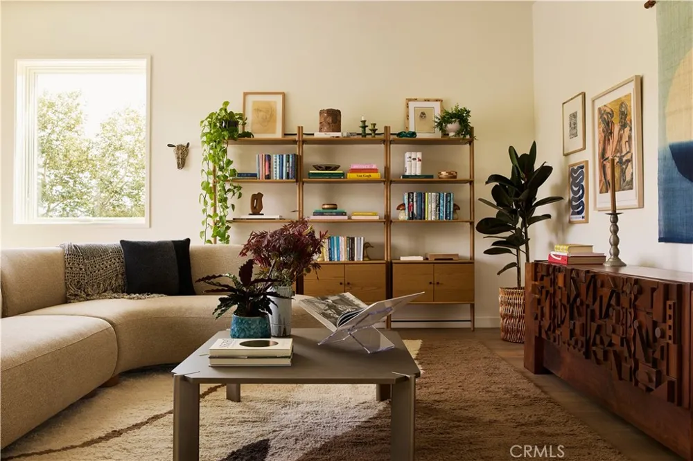 1847 Fanning Street Los Angeles, CA 90026