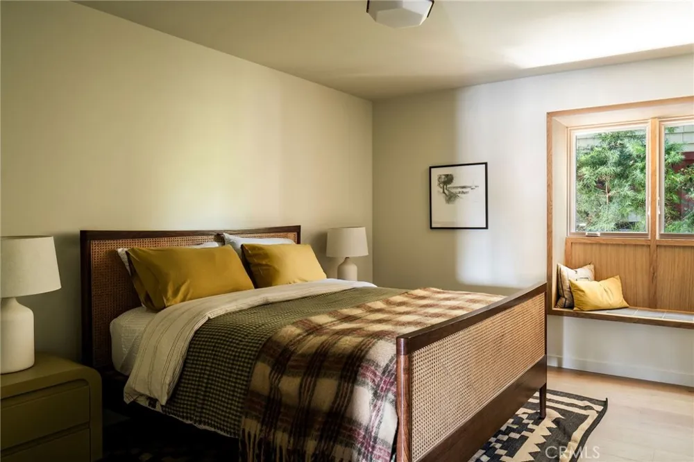 1847 Fanning Street Los Angeles, CA 90026