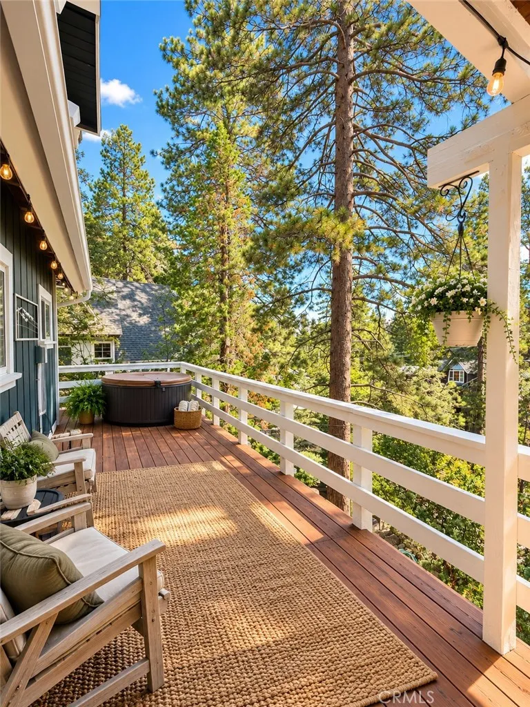 27313 Pinewood Lake Arrowhead, CA 92352