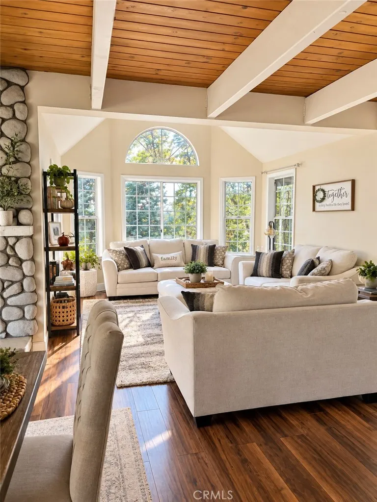 27313 Pinewood Lake Arrowhead, CA 92352