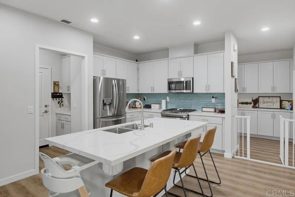 9228 Rickie Road Lakeside, CA 92040