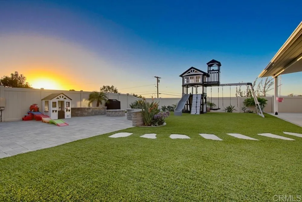 9228 Rickie Road Lakeside, CA 92040