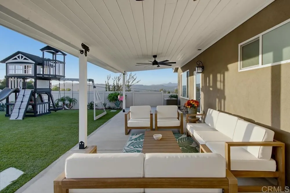 9228 Rickie Road Lakeside, CA 92040