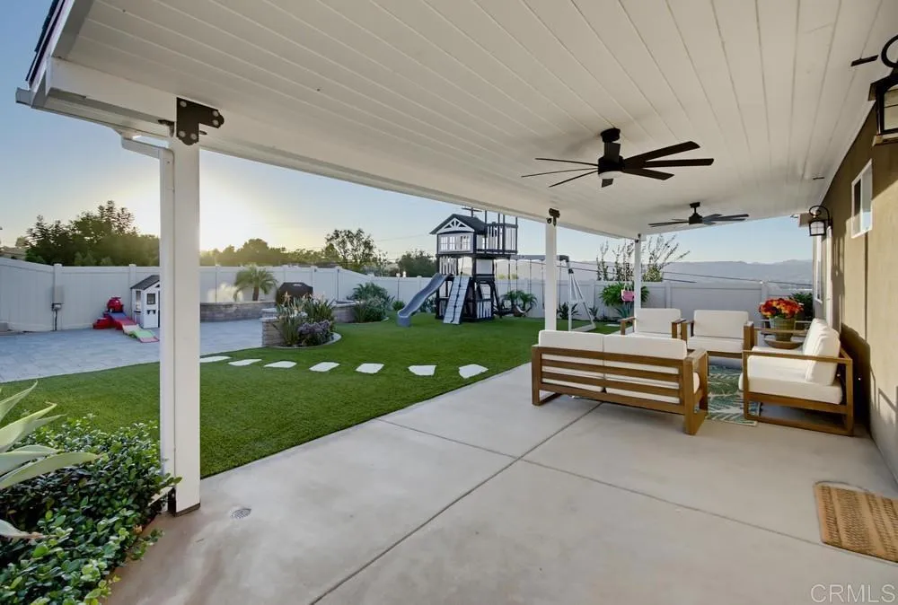 9228 Rickie Road Lakeside, CA 92040
