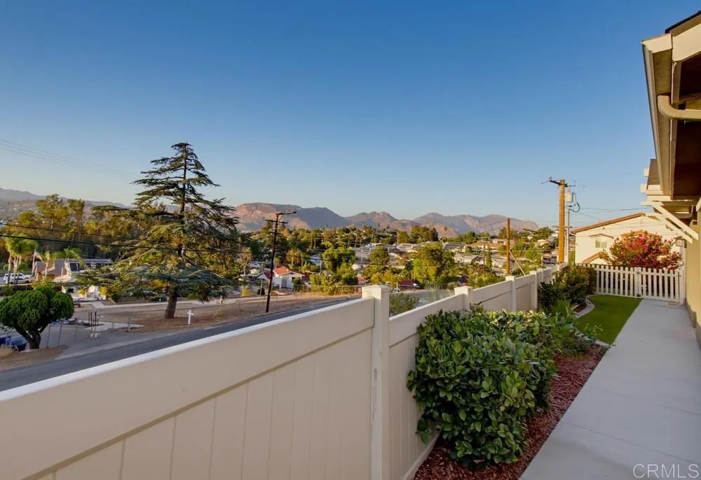 9228 Rickie Road Lakeside, CA 92040