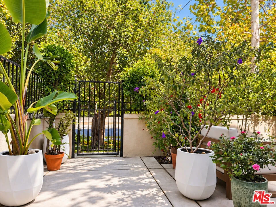 780 Tennis Club Lane Thousand Oaks, CA 91360