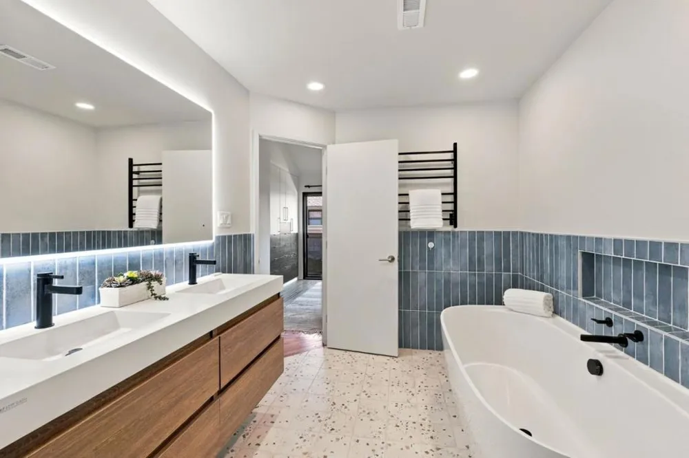 2907 Crocker Aptos, CA 95003