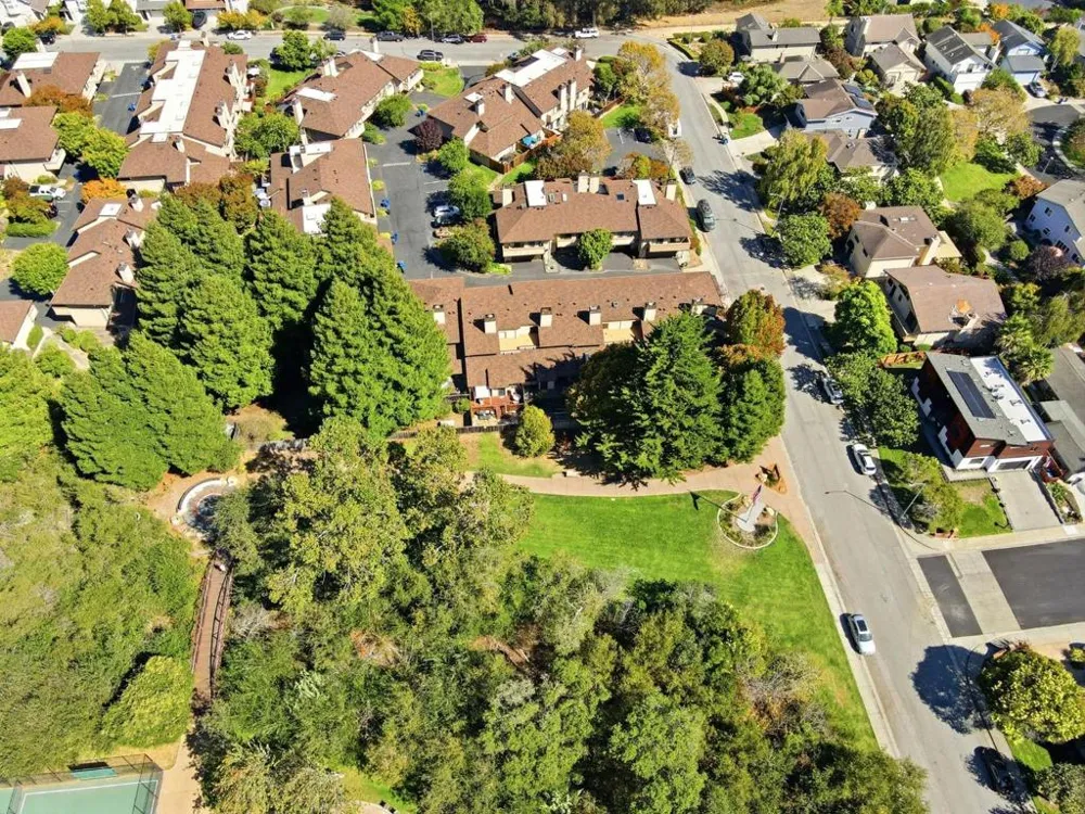 2907 Crocker Aptos, CA 95003