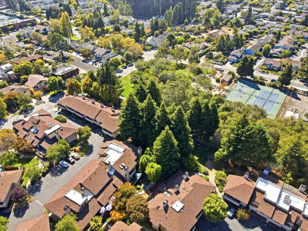 2907 Crocker Aptos, CA 95003