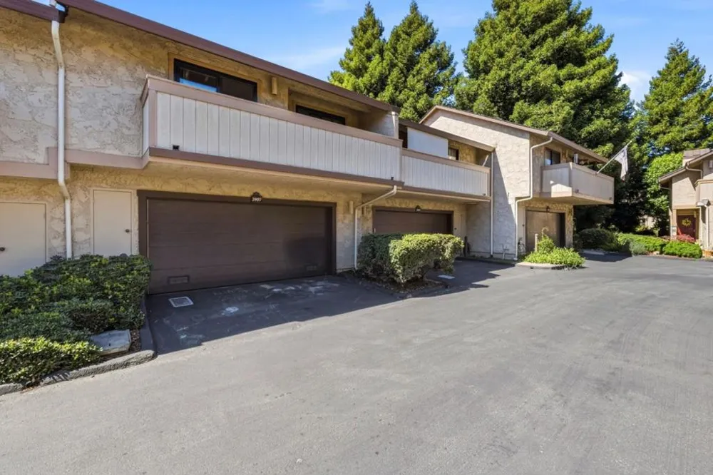2907 Crocker Court Aptos, CA 95003