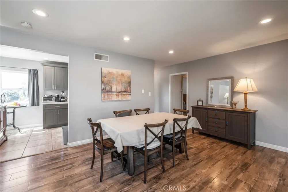 1008 League Avenue La Puente, CA 91744