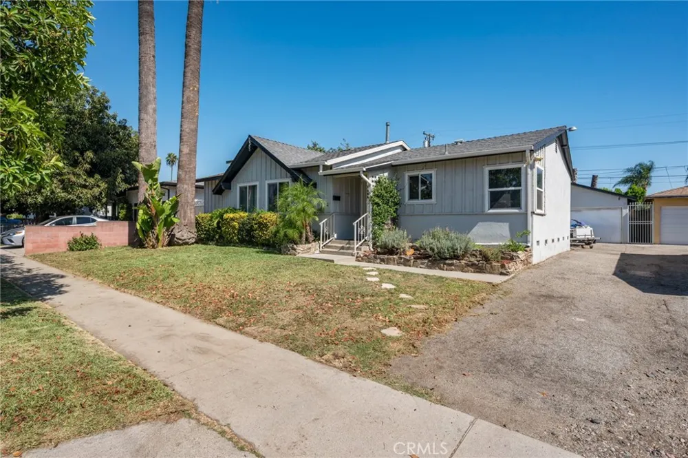 1008 League Avenue La Puente, CA 91744