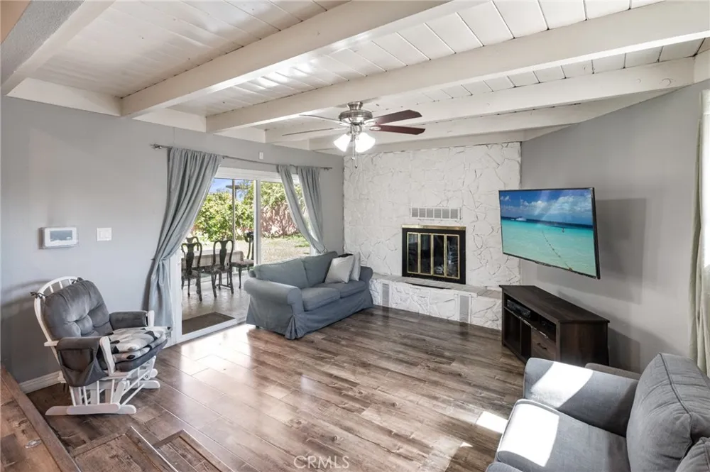 1008 League Avenue La Puente, CA 91744