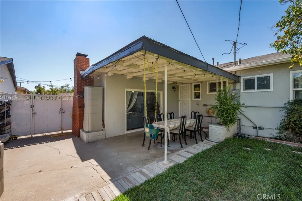 1008 League Avenue La Puente, CA 91744