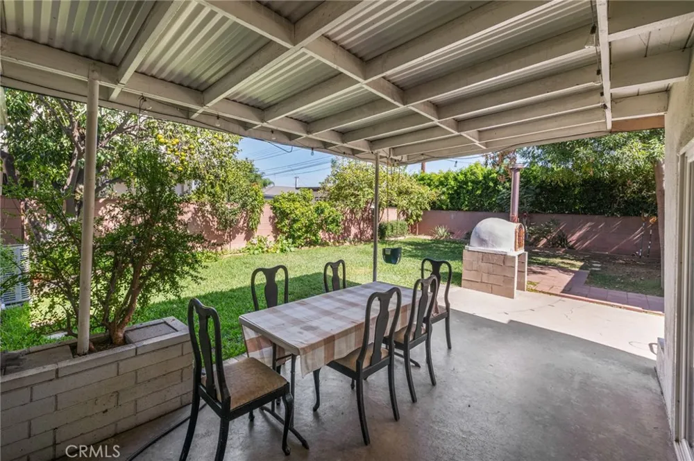 1008 League Avenue La Puente, CA 91744