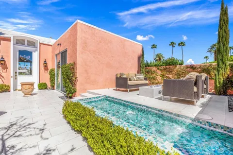 47171 El Agadir Circle