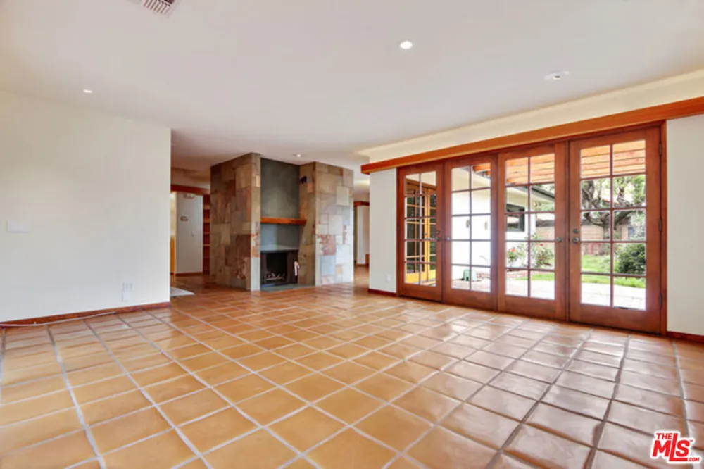 5942 Paseo Canyon Drive Malibu, CA 90265