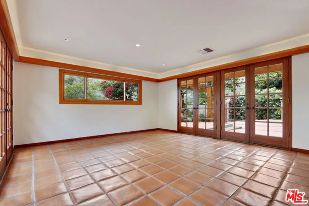 5942 Paseo Canyon Drive Malibu, CA 90265