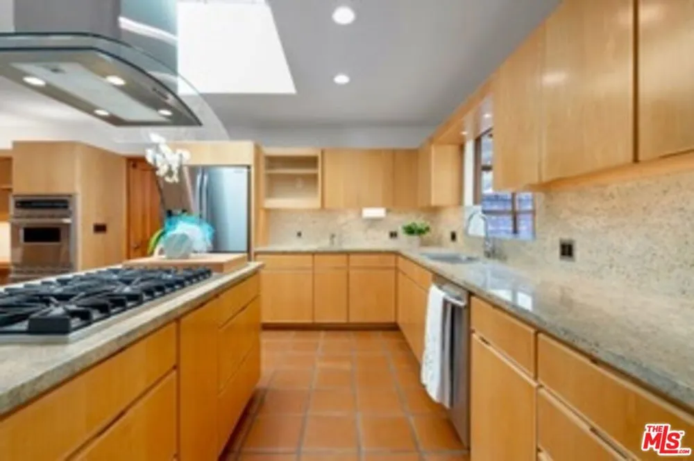 5942 Paseo Canyon Drive Malibu, CA 90265