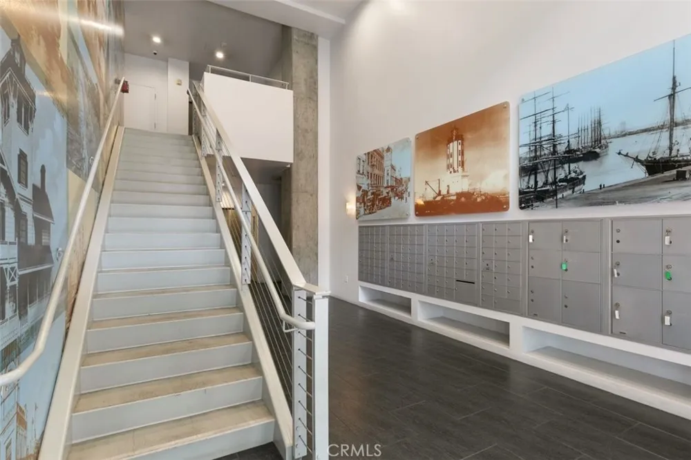 285 W 6th St #326 San Pedro, CA 90731