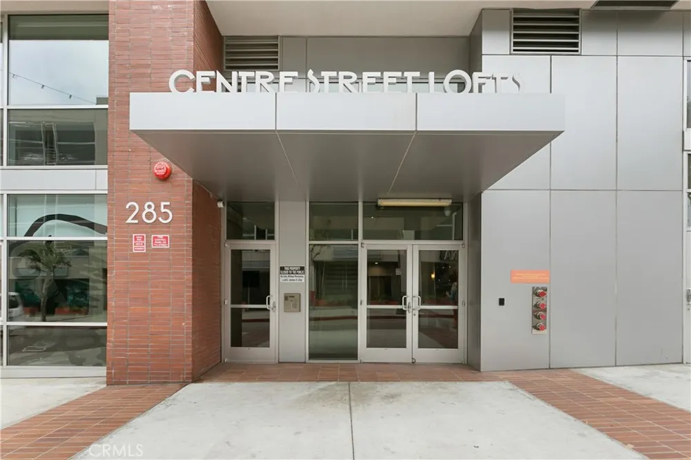 285 W 6th St #326 San Pedro, CA 90731