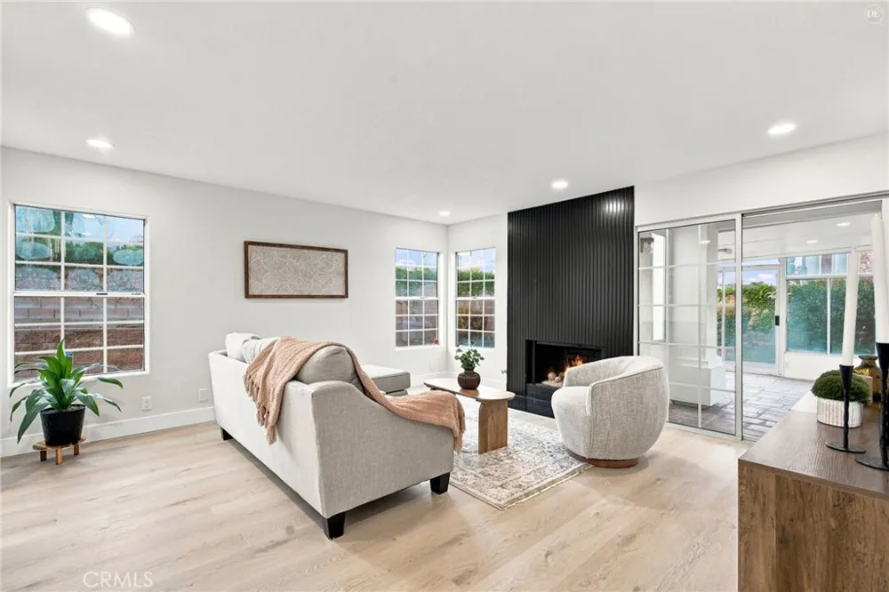 6515 Napa Rancho Cucamonga, CA 91701