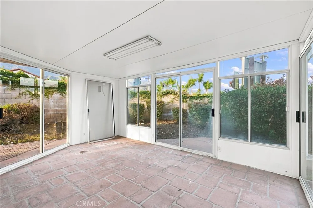6515 Napa Rancho Cucamonga, CA 91701