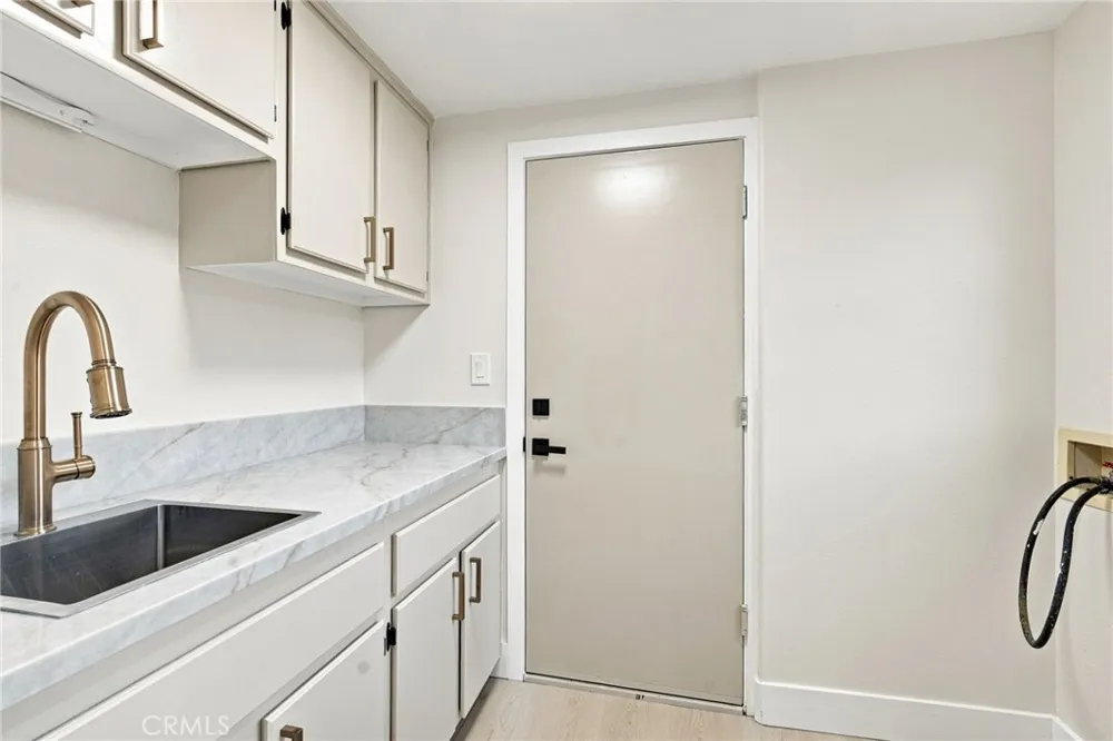 6515 Napa Rancho Cucamonga, CA 91701