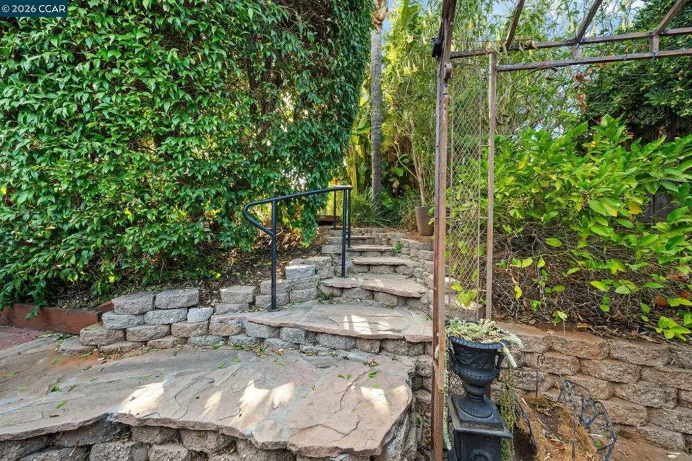 5849 Mitchell Canyon Ct Clayton, CA 94517
