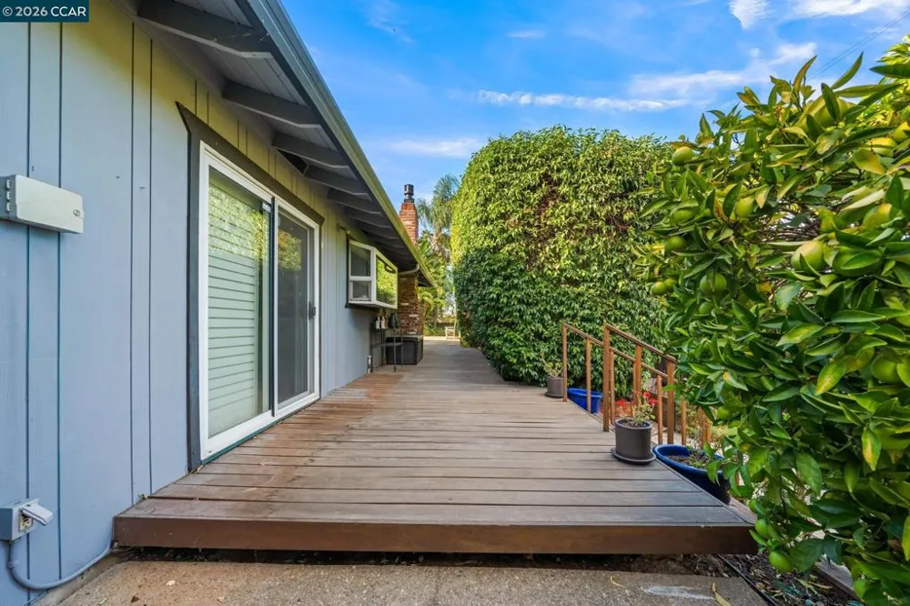 5849 Mitchell Canyon Ct Clayton, CA 94517