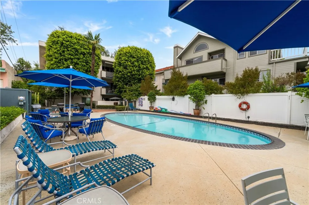 985 E California Boulevard Pasadena, CA 91106