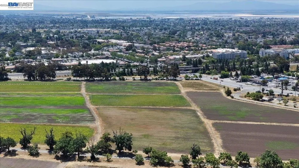34136 Finnigan Ter Fremont, CA 94555