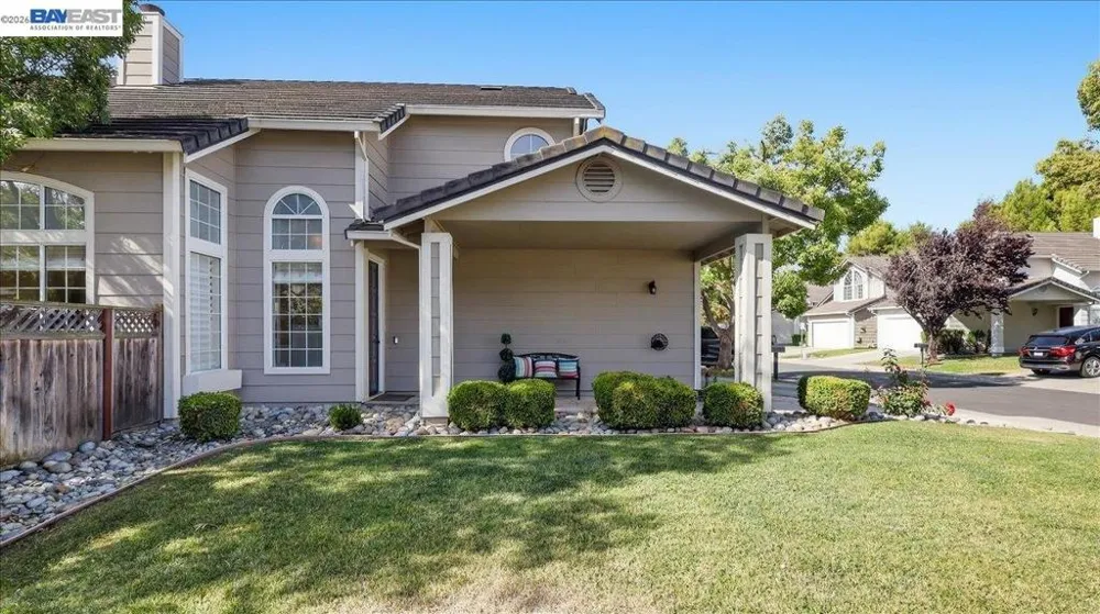 34136 Finnigan Ter Fremont, CA 94555