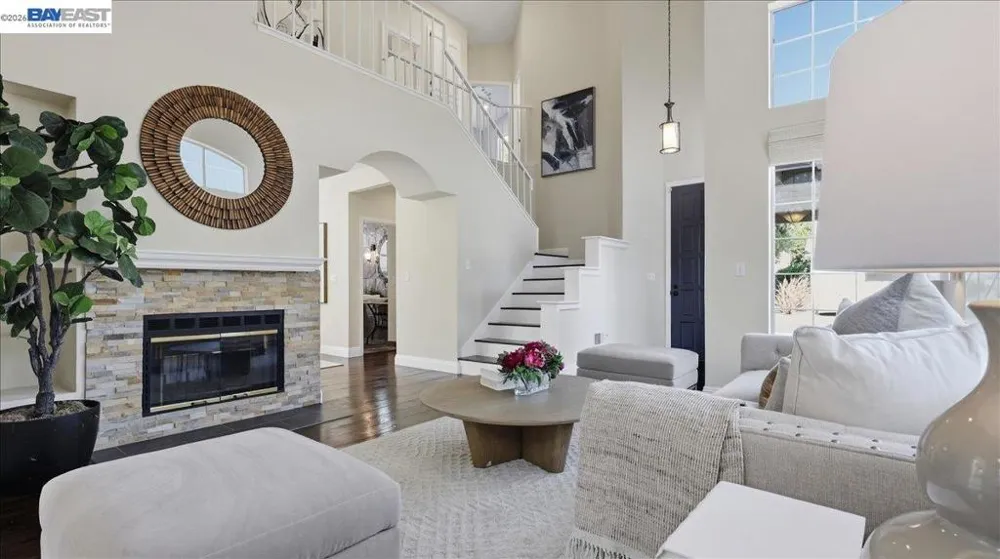 34136 Finnigan Ter Fremont, CA 94555
