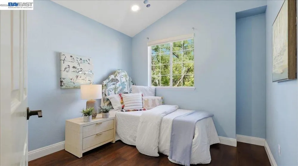 34136 Finnigan Ter Fremont, CA 94555