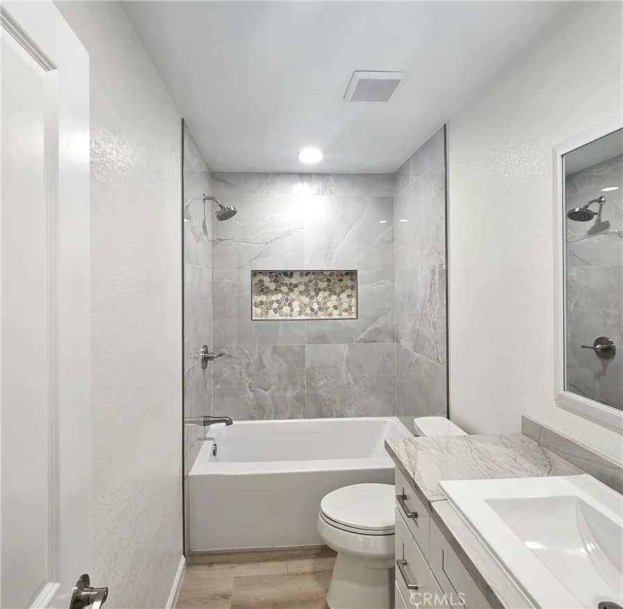 289 S Solomon Anaheim, CA 92807