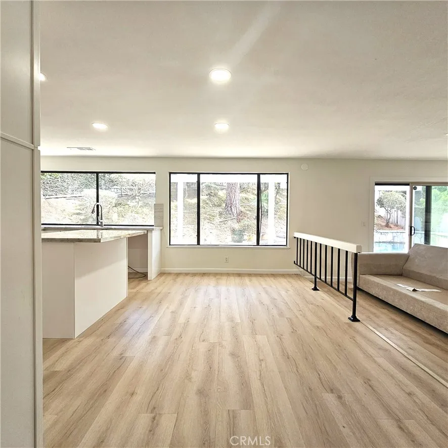 289 S Solomon Anaheim, CA 92807
